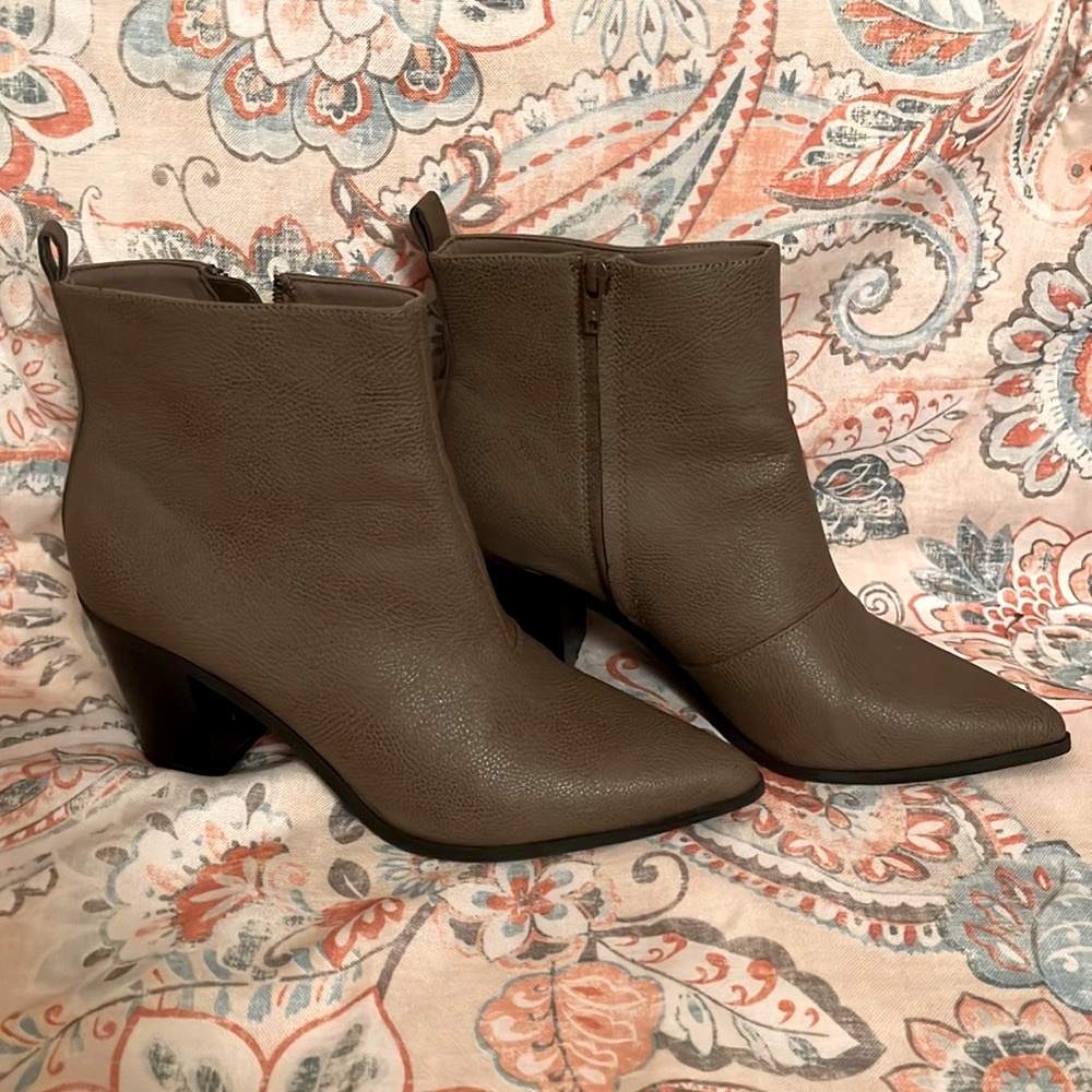 Women’s Brown Ankle Bootie